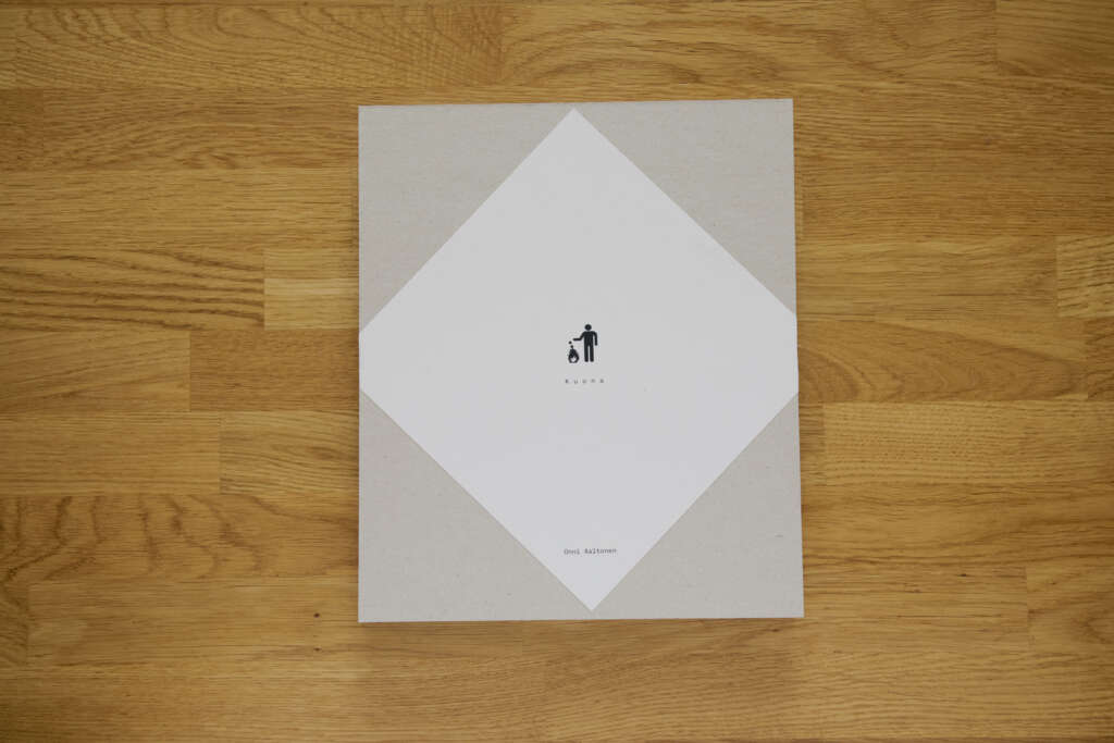 See external reference: Kuona – Accordion book