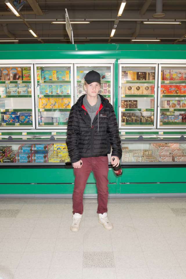 3:03 am Kannelmäki 24h Prisma people is a documentary photography project by Onni Aaltonen